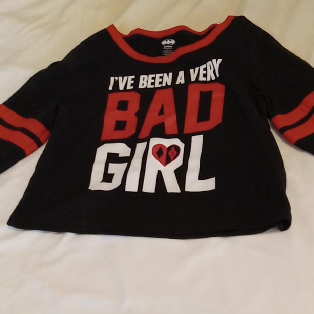 Batman Girl's Size Small Black and Red Graphic Tee. Fun, Athleisure